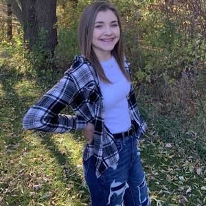 Meet your Posher, Alyssa